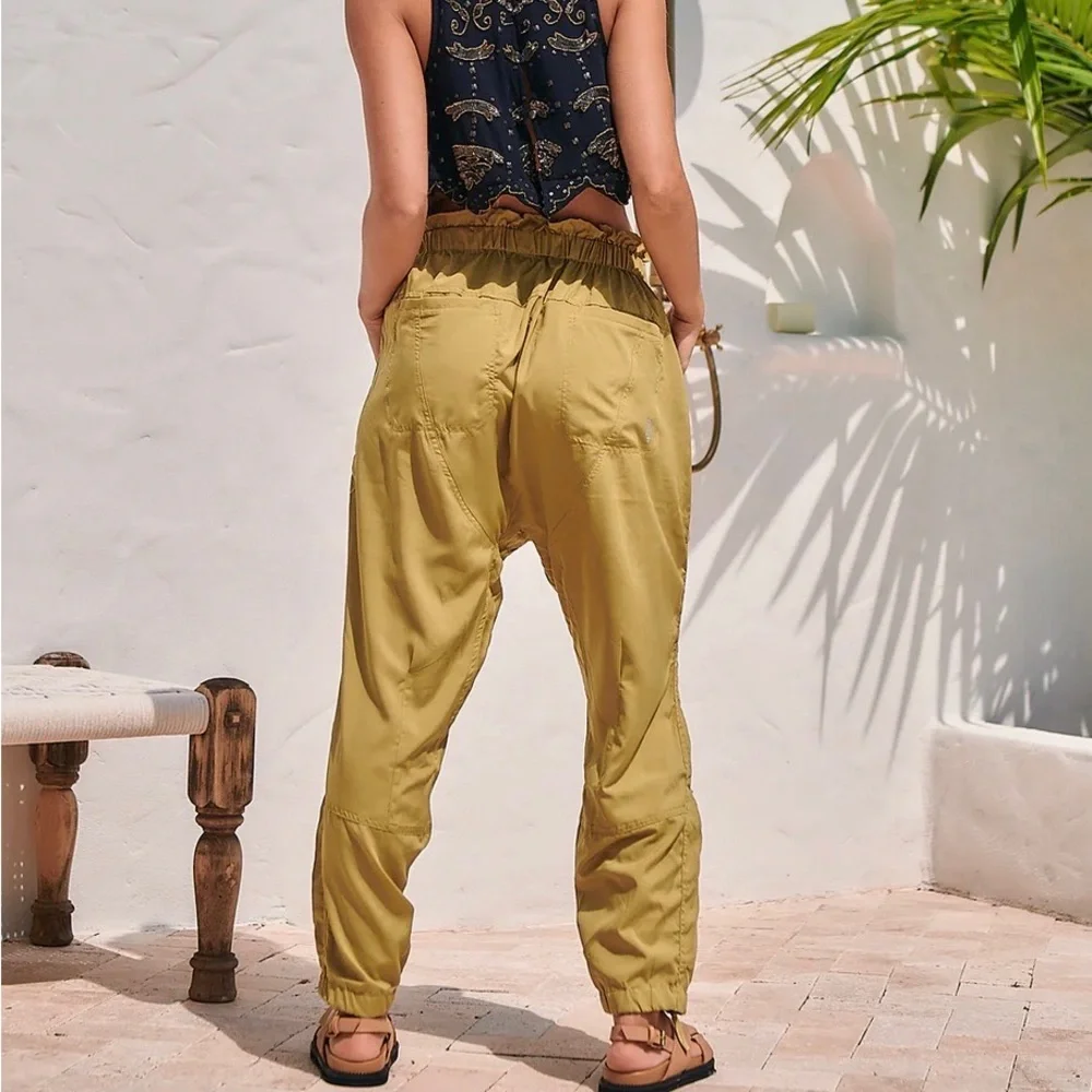 NWOT Free People Spring Trekker Pant